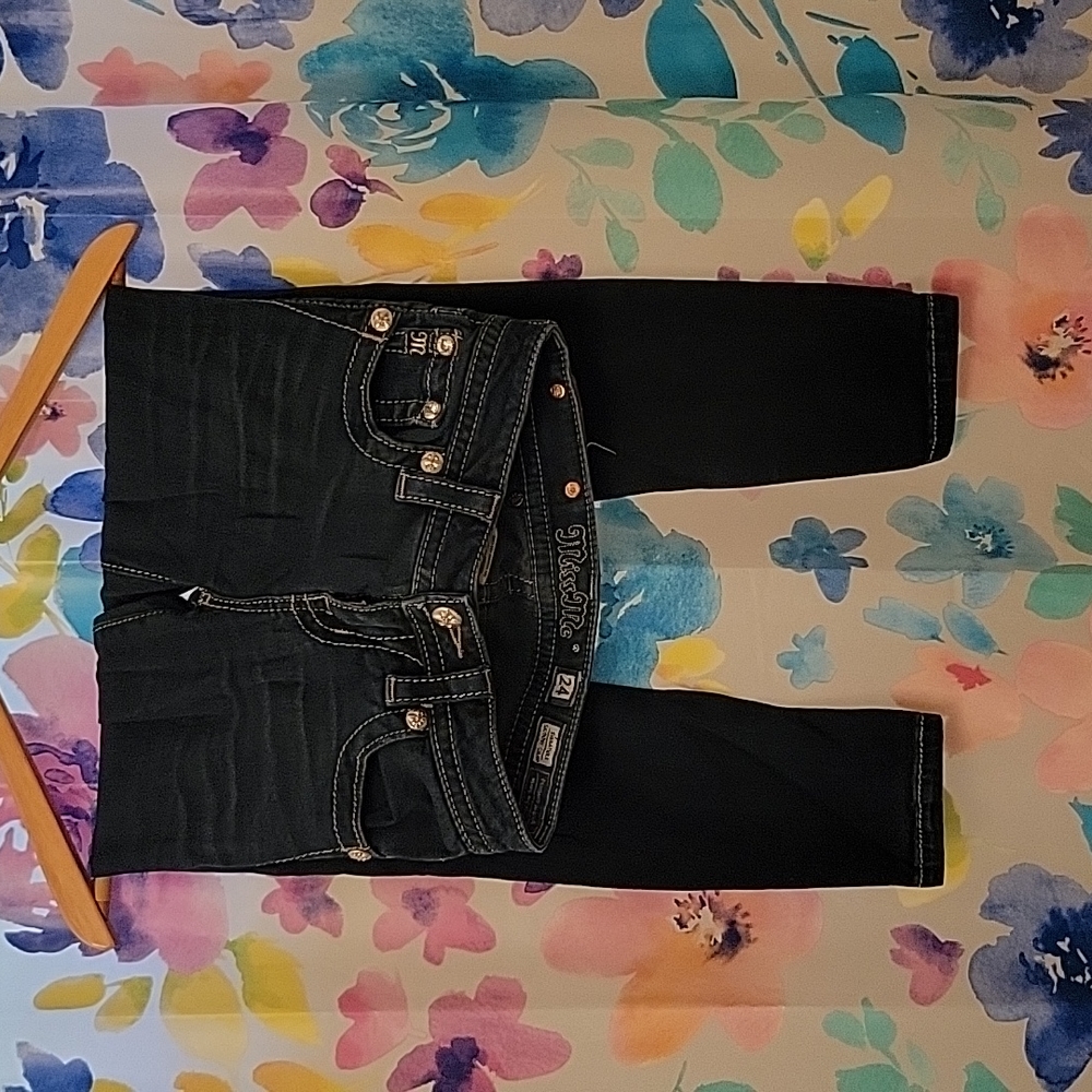 Miss Me Signature Crop jeans, 24